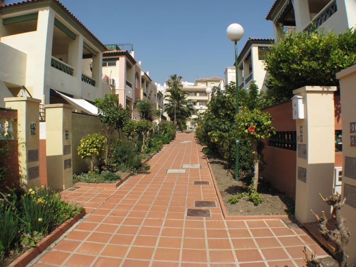 Апартаменты Nerja Medina 4A Экстерьер фото